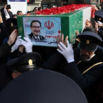 আলি শামখানিকে অশ্রুসিক্ত বিদায় জানালেন ইরানিরা